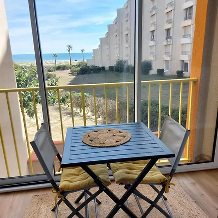 Apartment Avec Loggia Vue Et Acces Plage, Wifi Tv